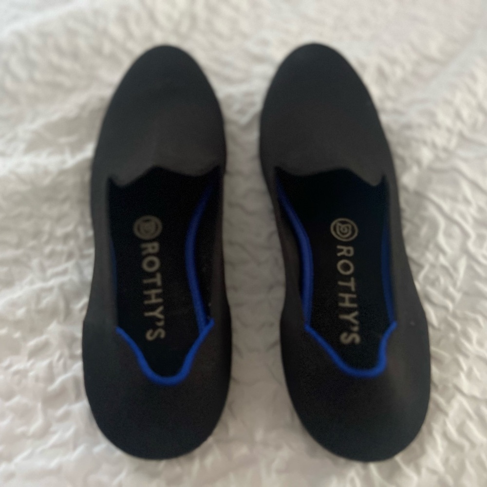 Rothys Size 8 Shoes Flats Casual Black Pointed Toe Lightweight